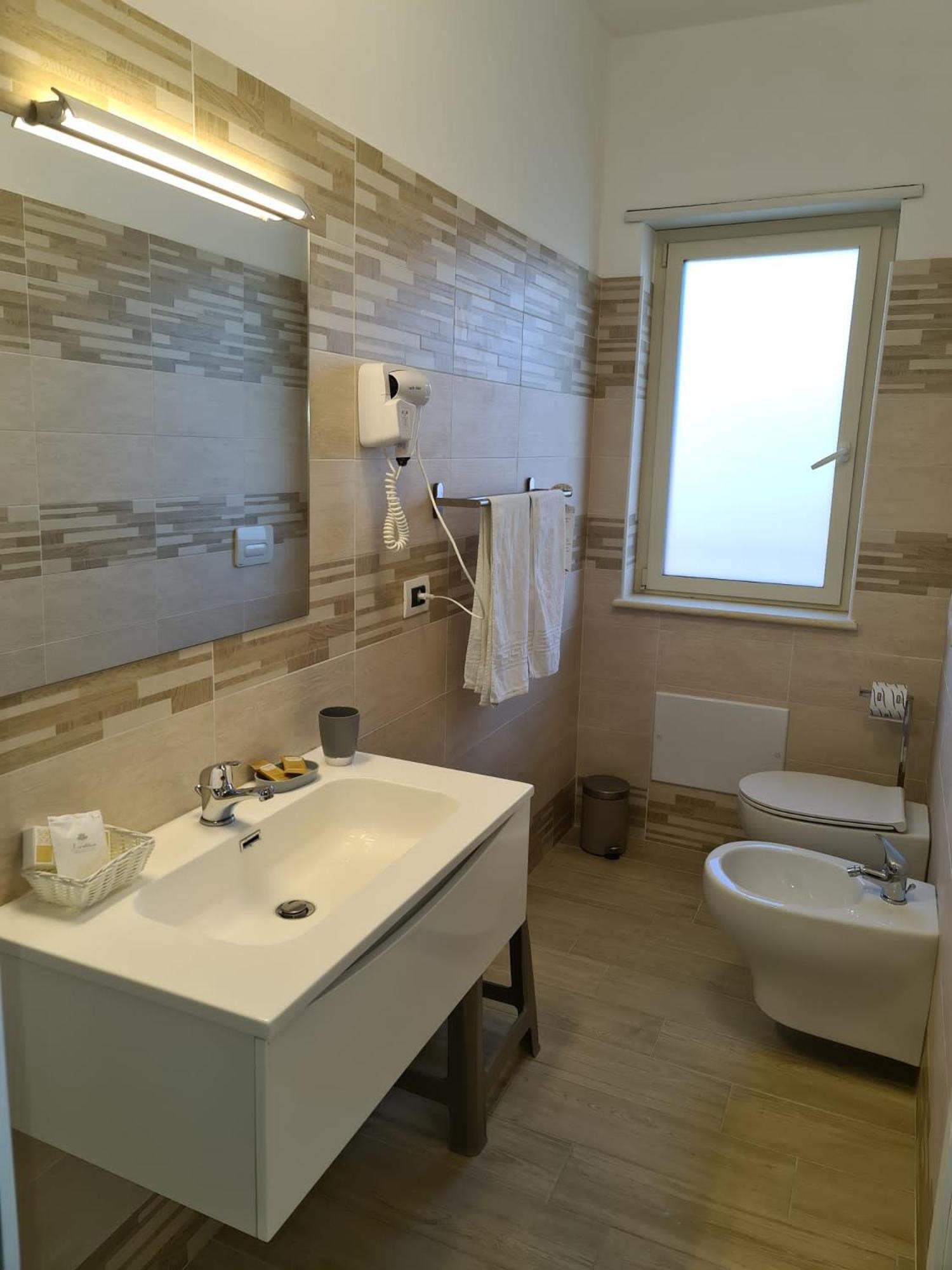 Hotel La Campagnola Капо Ватикано Екстериор снимка